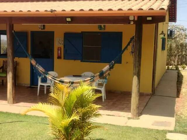 #97 - Casa em condomínio para Venda em Alexânia - GO