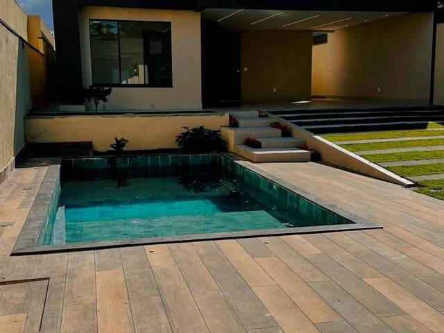 #151 - Casa em condomínio para Venda em Brasília - DF