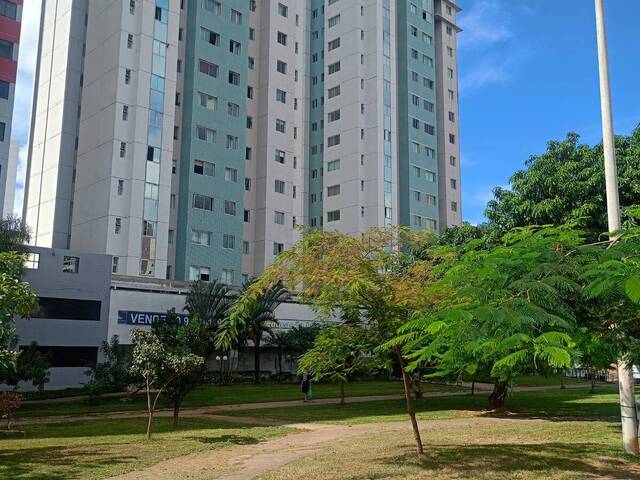 #180 - Apartamento para Venda em Brasília - DF